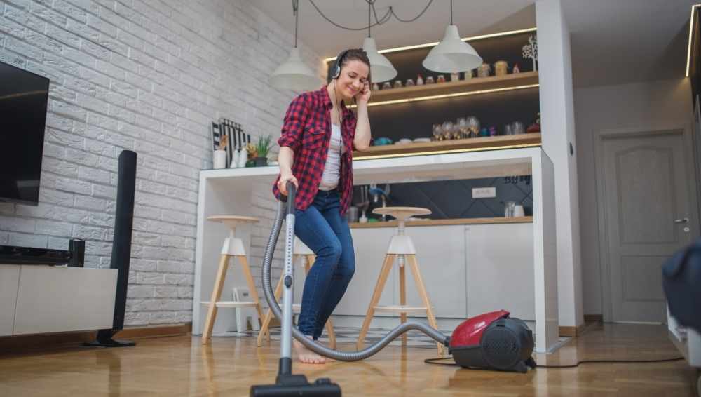 How to Vacuum your House Properly