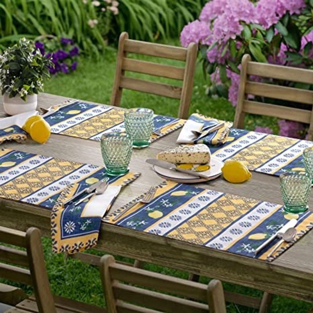 Set the table with the stylish Provence placemats for your special evening