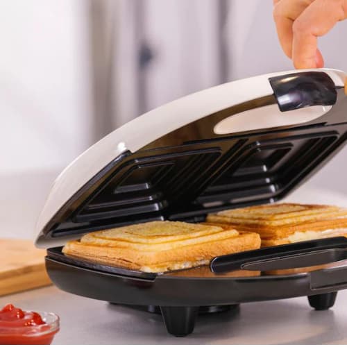 sandwich maker 1